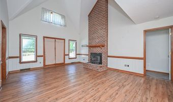 547 Dover Ln, Aylett, VA 23009