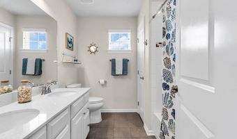 20 Gina Dr, Allentown, NJ 08501