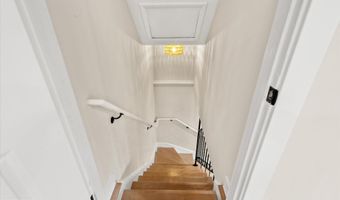 2408 WILLIAM AND MARY Dr, Alexandria, VA 22308