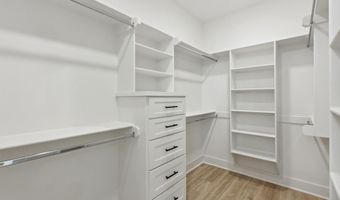 1165 Duke Dr, Bauxite, AR 72011