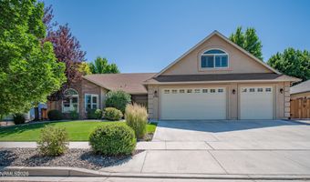 1379 Macenna Ln, Gardnerville, NV 89410