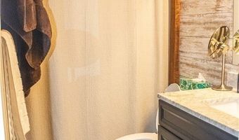 2322 New Milford Rd, Atwater, OH 44201