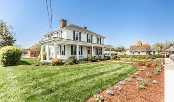 151 Burke St, Appomattox, VA 24522
