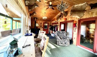 1099 Bungy Rd, Columbia, NH 03576