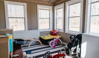 21228 Lawrence 2230, Aurora, MO 65605