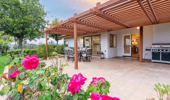3913 Summer Way, Escondido, CA 92025