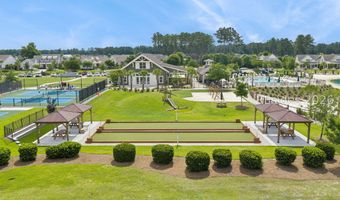 395 Castaway Dr, Bluffton, SC 29910