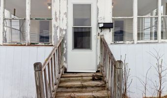 724 Bridge Ave, Alma, MI 48801
