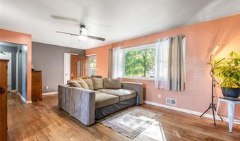 814 Indiana St, Baldwin City, KS 66006