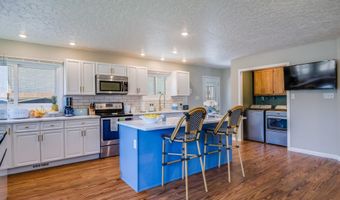 1230 ROSEBUD Rd, Cheyenne, WY 82001