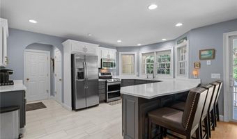 1158 Sisson Rd, Coventry, RI 02827