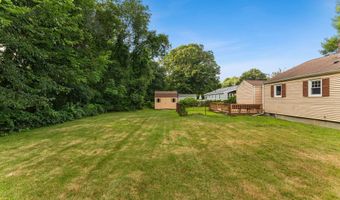 12 Oak Ter, Bellingham, MA 02019