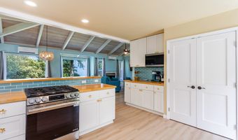 89-780 HUANUI St, Captain Cook, HI 96704