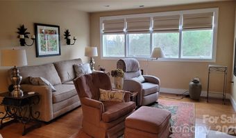 44 Dane Acres Dr, Alexander, NC 28701