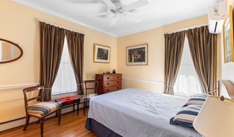 412 11th St NW, Albuquerque, NM 87102