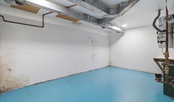 5 Newell Ct, Albany, NY 12204