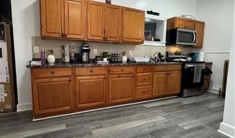 528 N 6th St, Allentown, PA 18102