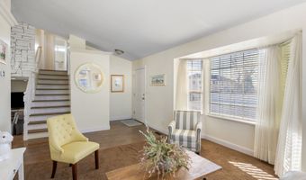 9976 N OAK Rd W, Cedar Hills, UT 84062