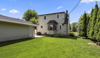 902 E FREMONT St, Appleton, WI 54915