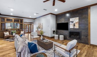3913 Dome Dr, Addison, TX 75001