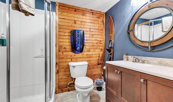N1575 SILVER CANOE Road, Keshena, WI 54135