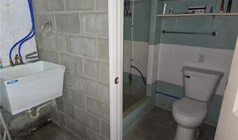 6009 Bole Dr, Andover, OH 44003