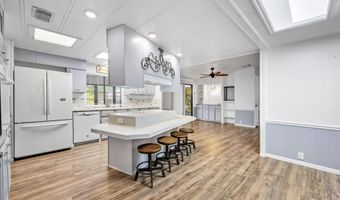 727 Periwinkle Cir, Barefoot Bay, FL 32976
