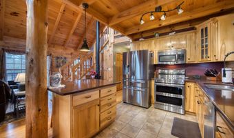 250 Briar Point Rd, Allardt, TN 38504