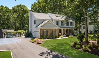 64 Fieldstone Ln, North Kingstown, RI 02874