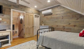 774 Davis Rd, Benton, MS 39039