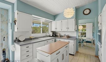 103 E Boulder Ct, Big Timber, MT 59011
