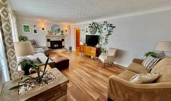 3725 Elmore Dr, Alton, IL 62002