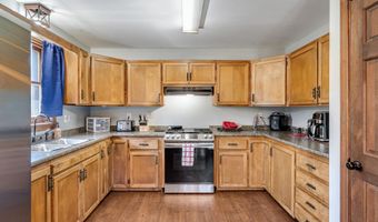 699 Kings Hill Rd, Bakersfield, VT 05441