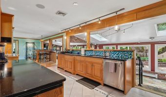 103 Glenbrook Dr, Cheshire, CT 06410