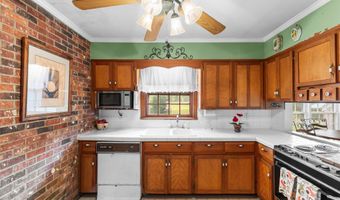 106 Jessamine St, Andrews, SC 29510