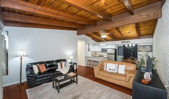 110 Coral Ter 13, Ballwin, MO 63011
