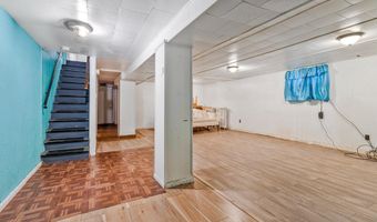 921 48TH St NE, Washington, DC 20019