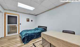 9211 N NC Hwy 194 N, Lansing, NC 28643