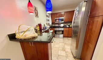 1300 ARMY NAVY Dr 823, Arlington, VA 22202