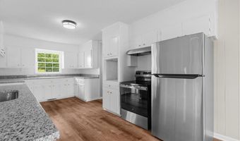 687 Johnson Lake Rd SE, Adairsville, GA 30103