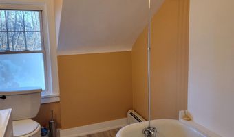 207 Silver St, Bennington, VT 05201