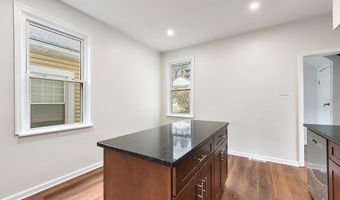 534 Pine St, Ambridge, PA 15003