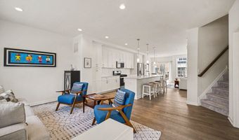 2872 Hardwick Rd, Ann Arbor, MI 48105