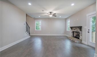 13 Barnsley Ct, Adairsville, GA 30103