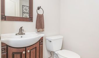 386 Meaut St, Biloxi, MS 39530
