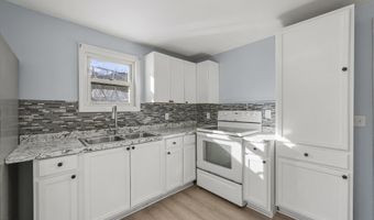65 Melrose St, Adams, MA 01220