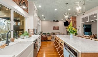 8128 Belmont Dr, Alma, AR 72921