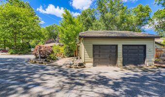 7582 SW CRESMOOR Dr, Beaverton, OR 97008