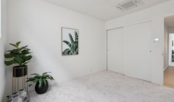 928 Hokulani St, Honolulu, HI 96825