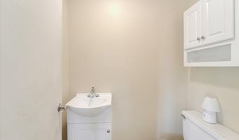 178 HONEYWELL Dr, Claymont, DE 19703